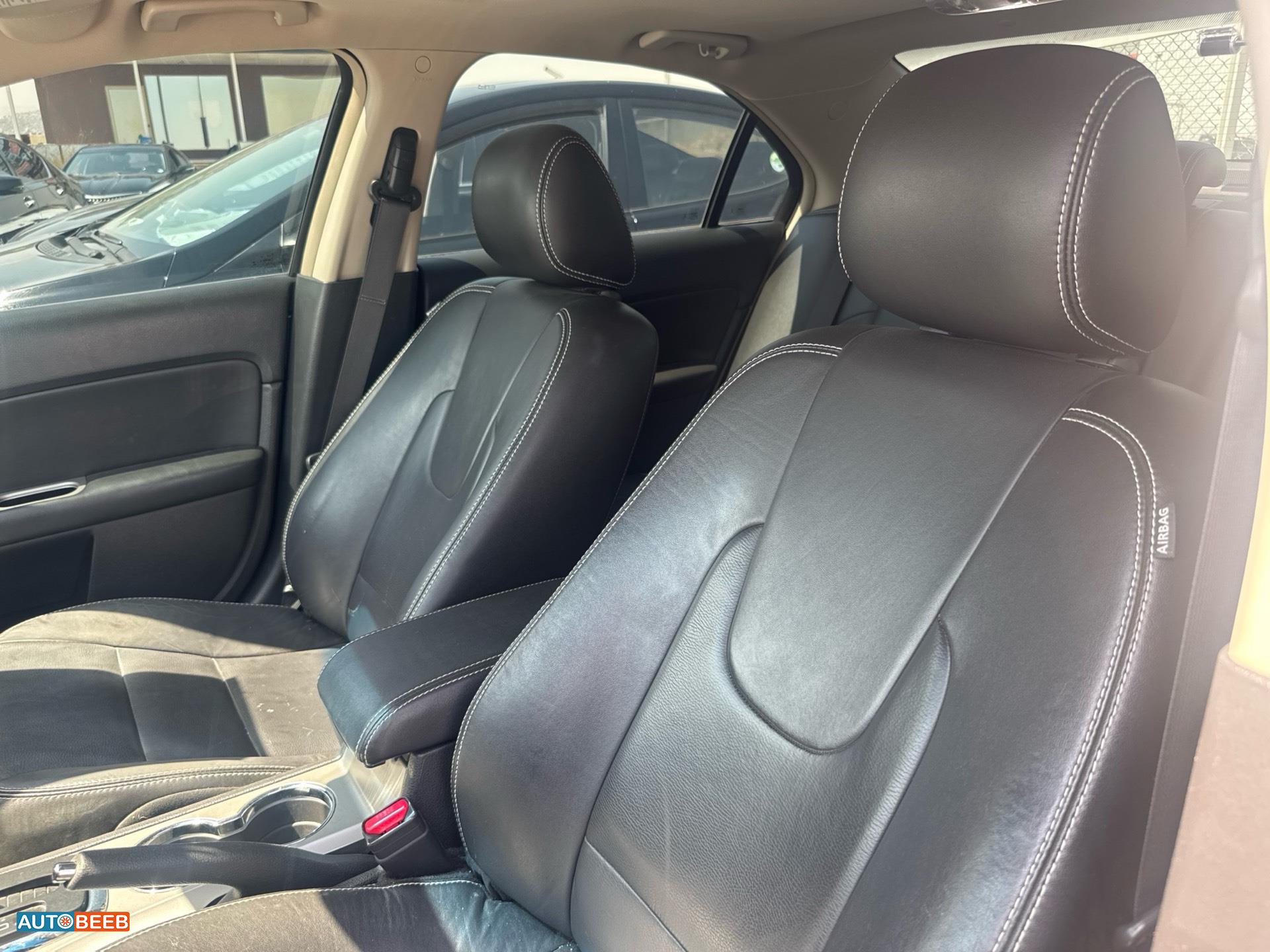 Ford Fusion 2012