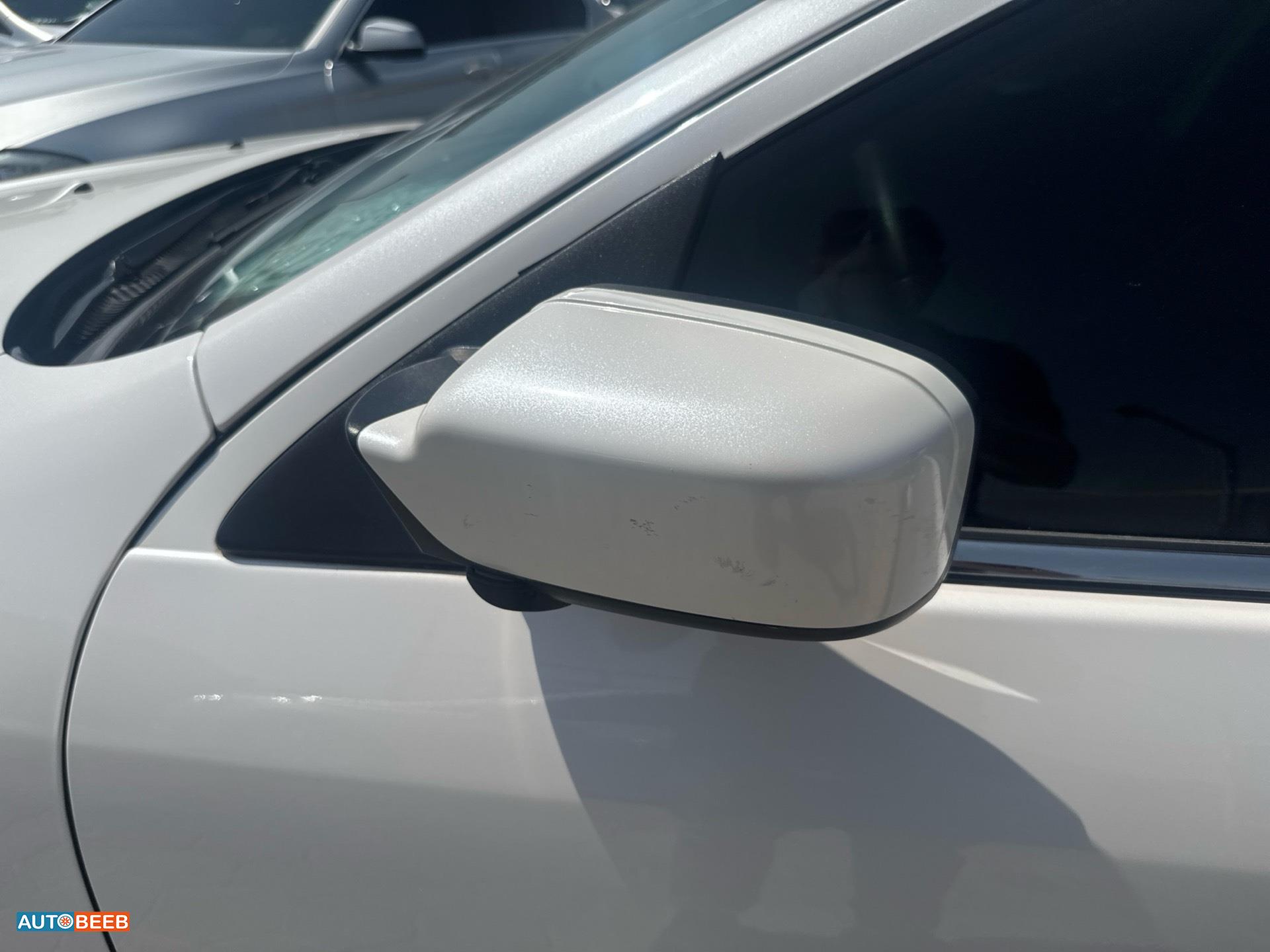 Ford Fusion 2012