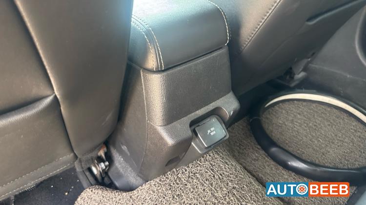 Ford Fusion 2012
