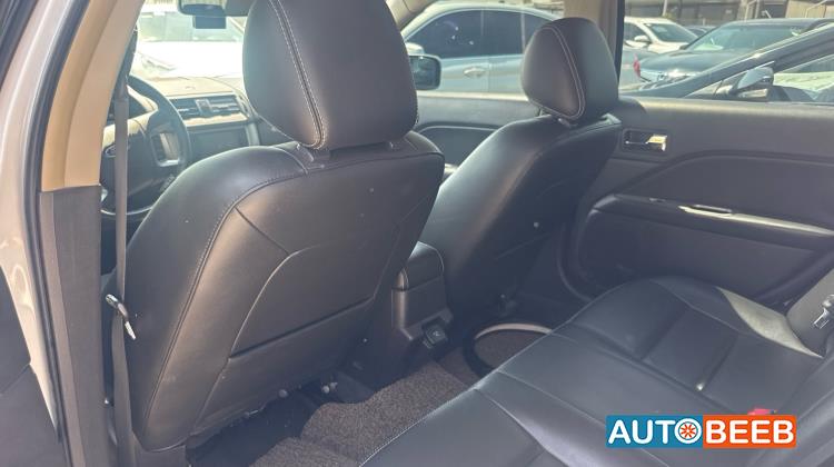 Ford Fusion 2012