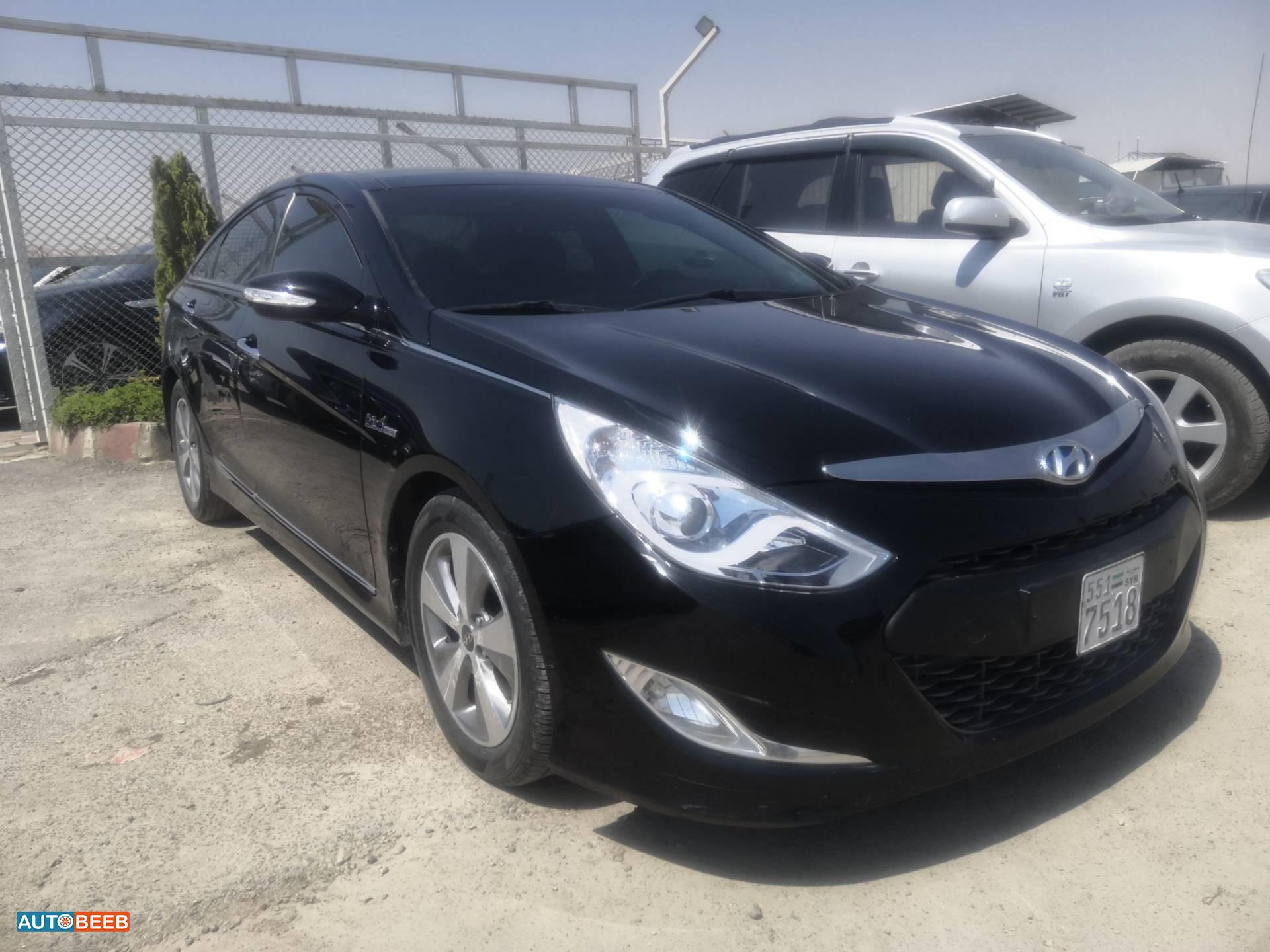 Hyundai Sonata 2012