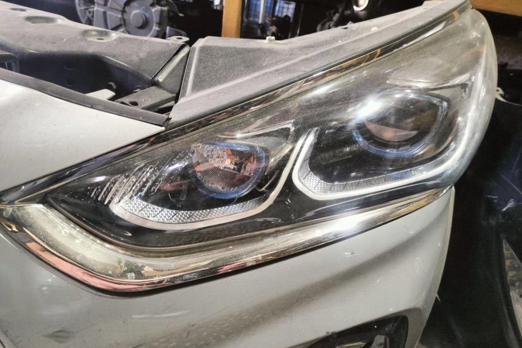 Lights Front light Hyundai Sonata