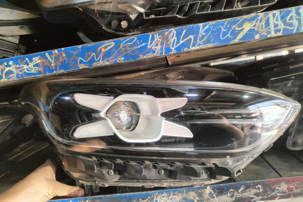 Lights Front light KIA Cerato