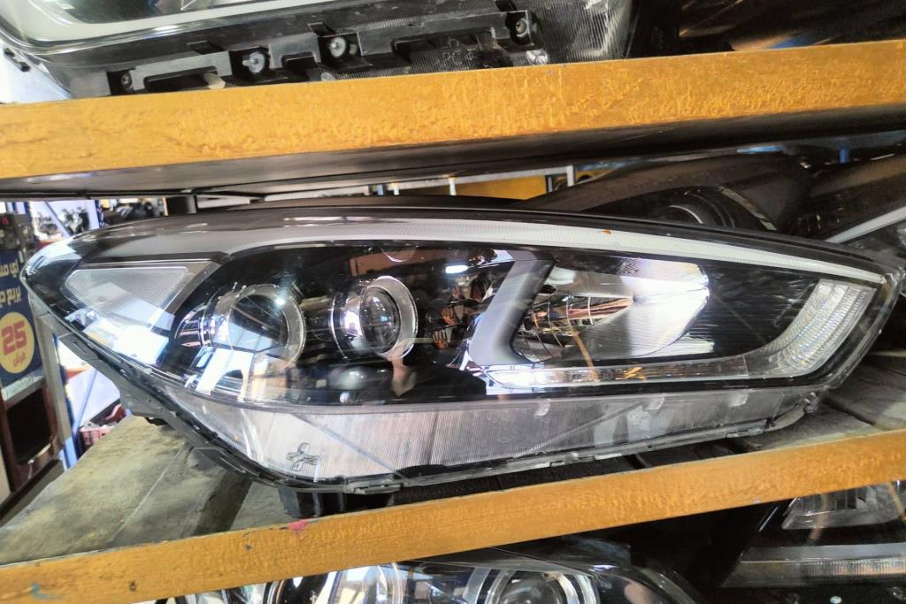 Lights Front light Hyundai Tucson