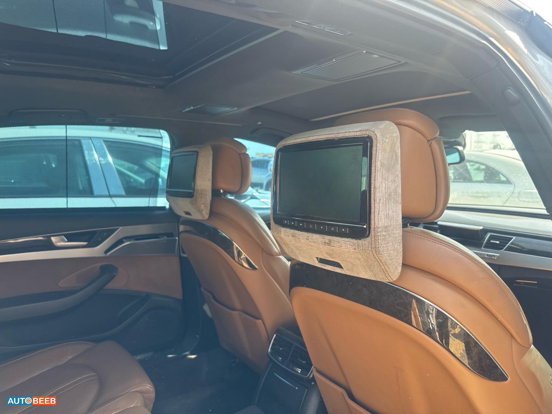 اودي A8 2015
