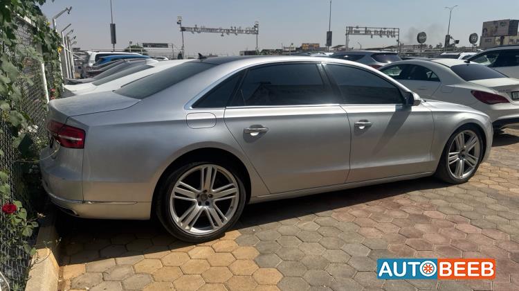 اودي A8 2015