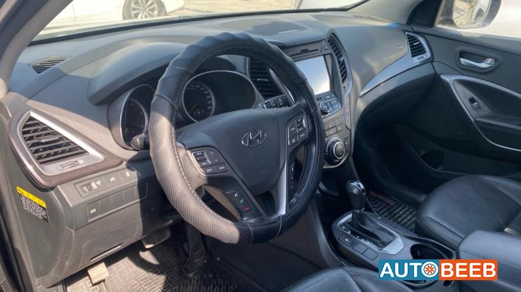Hyundai Santa Fe 2013