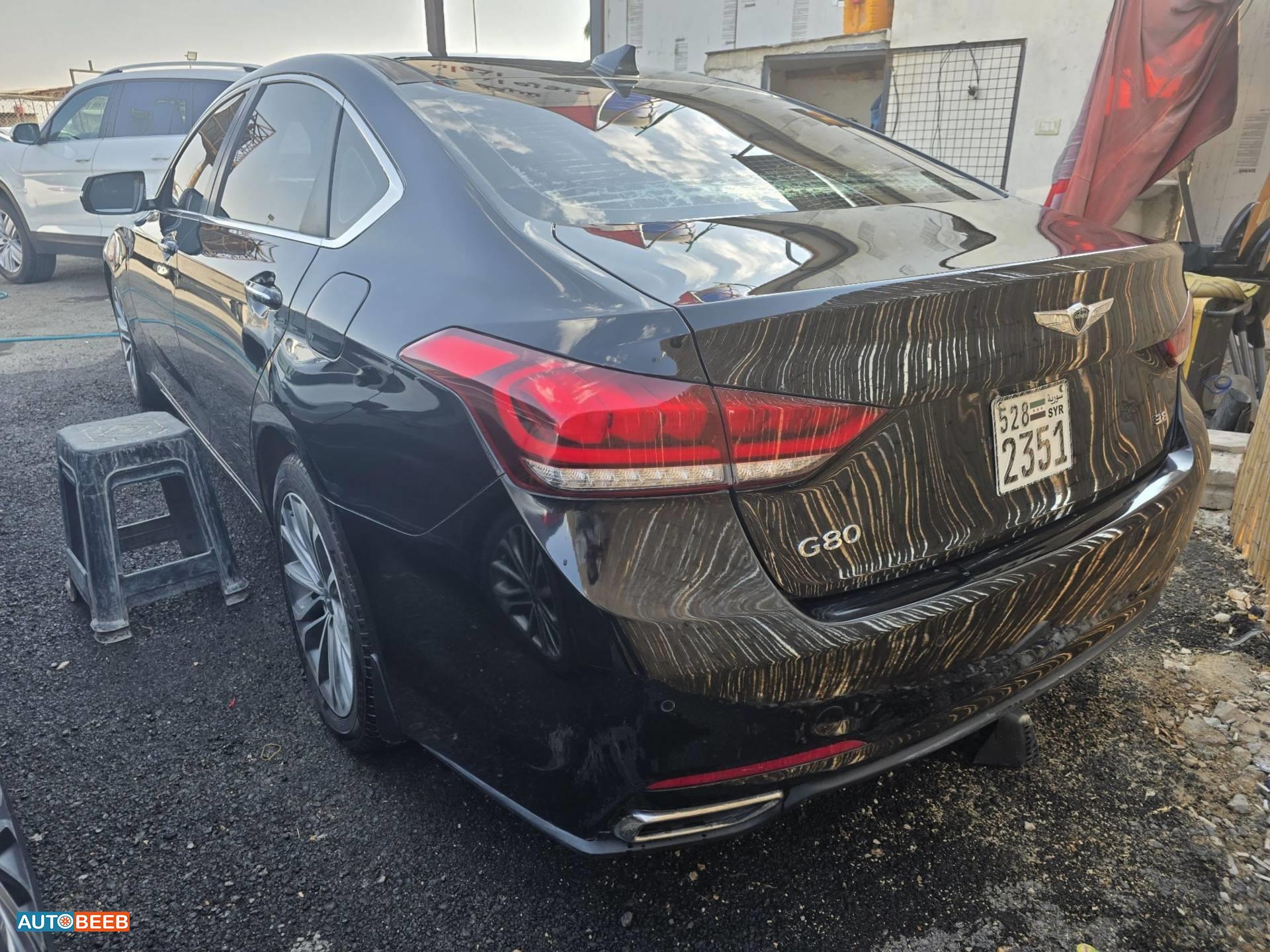 هيونداي جينيسيس 2016