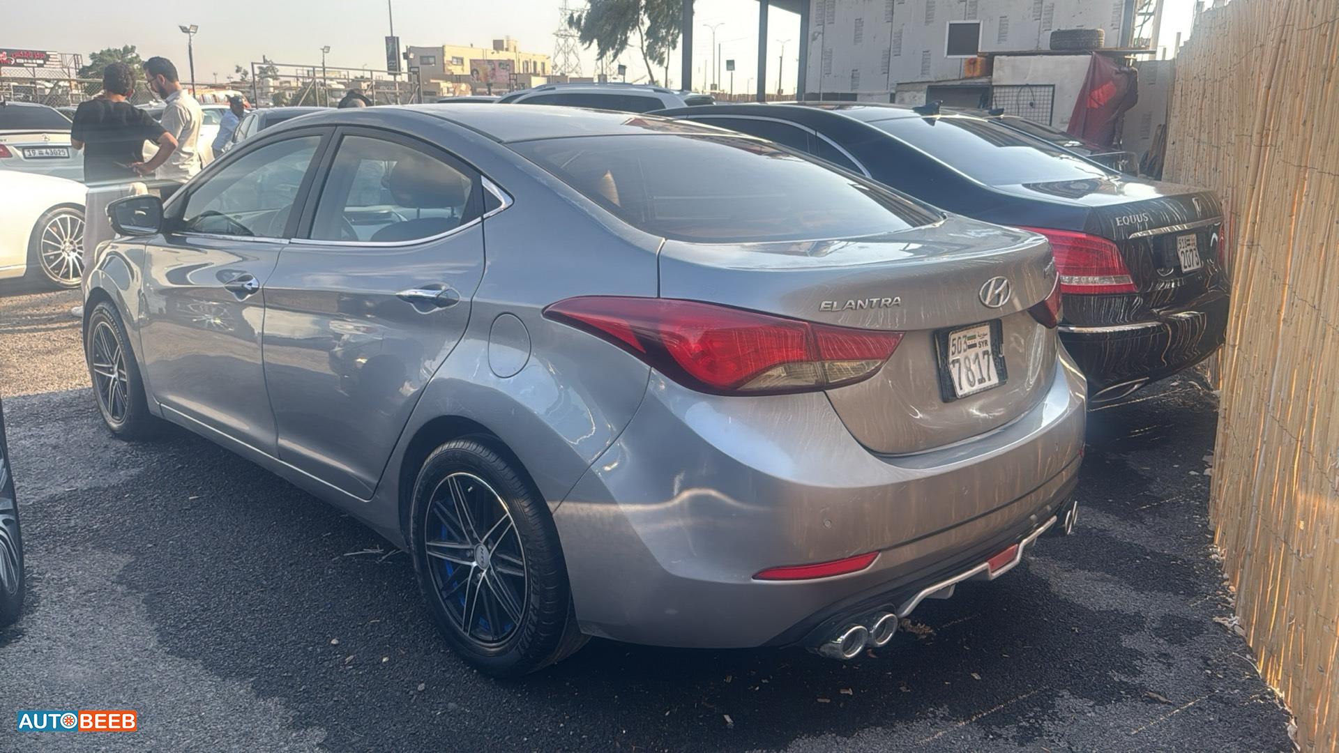 Hyundai Elantra 2011