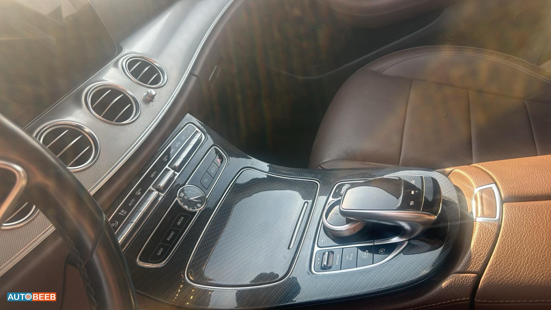 مرسيدس بنز E350 2019