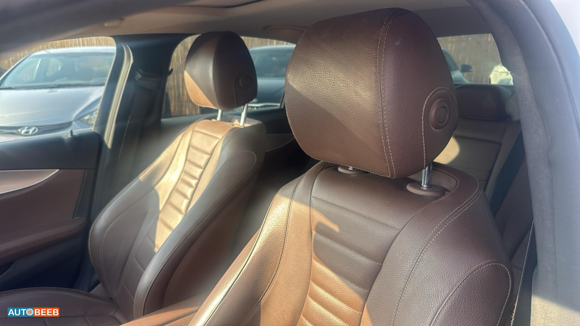 مرسيدس بنز E350 2019