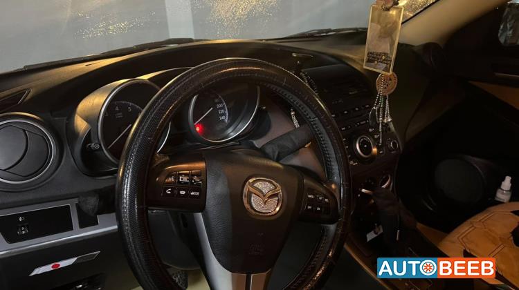 Mazda 3 2014