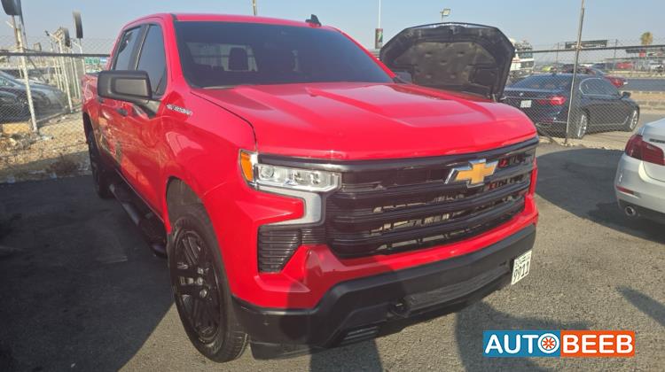Chevrolet Silverado 2023