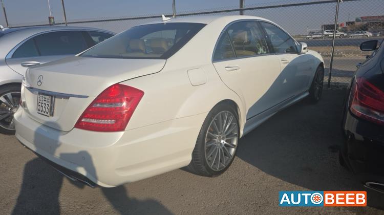 مرسيدس بنز S550 2011