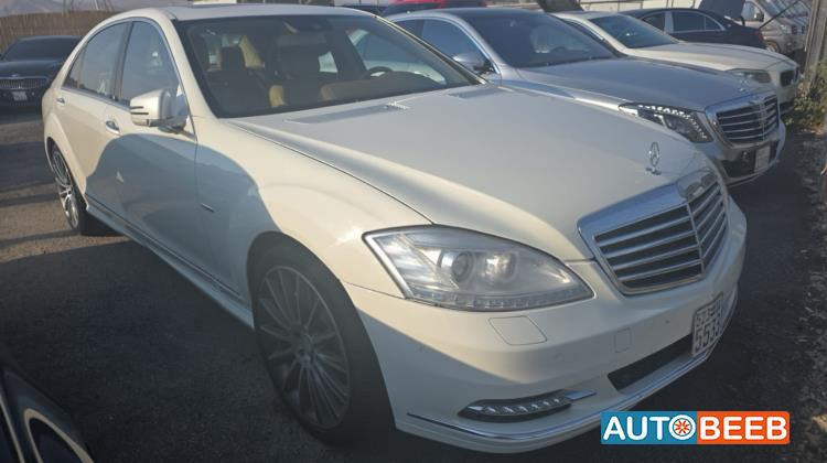 مرسيدس بنز S550 2011