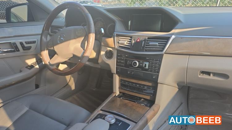 مرسيدس بنز E350 2011