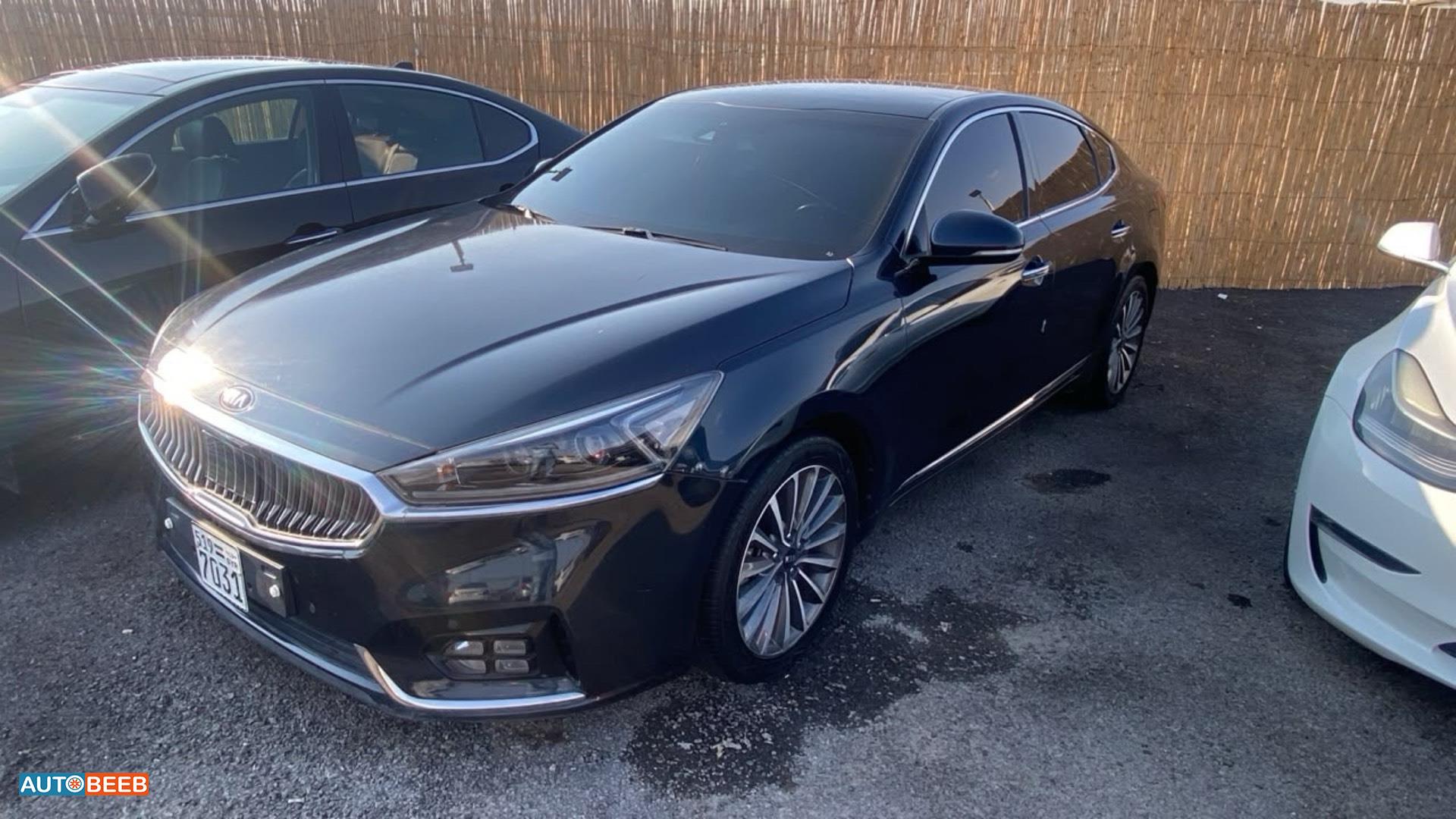 KIA Cadenza 2017