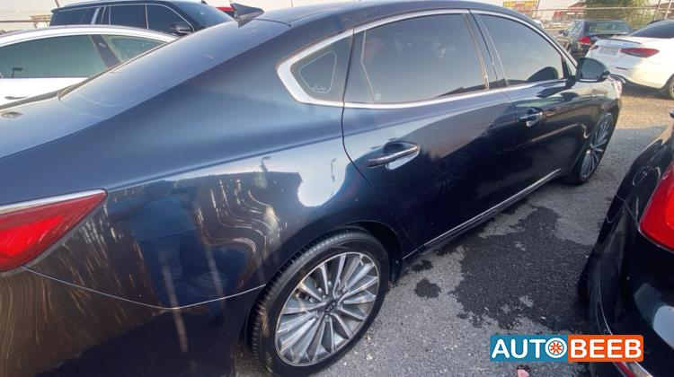 KIA Cadenza 2017