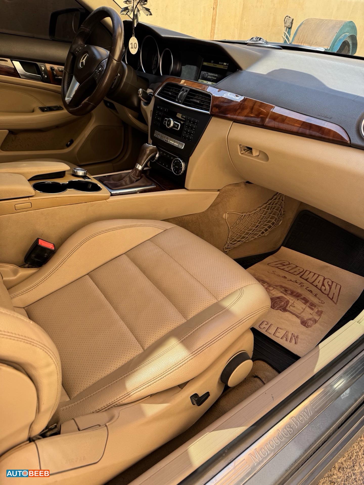 Mercedes Benz C250 2012