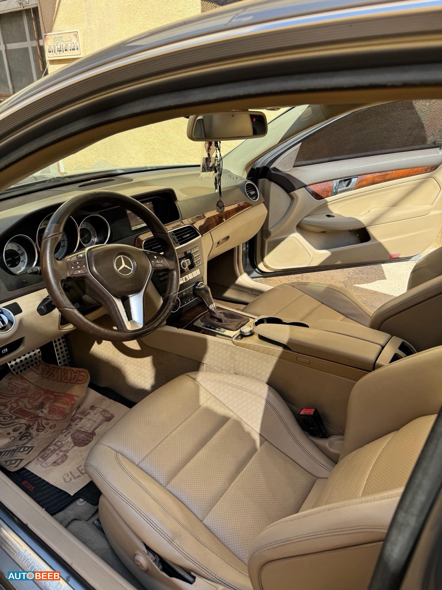 Mercedes Benz C250 2012