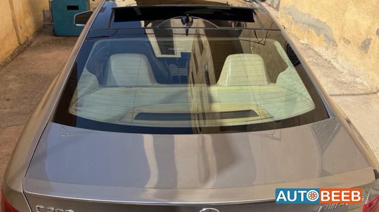 Mercedes Benz C250 2012