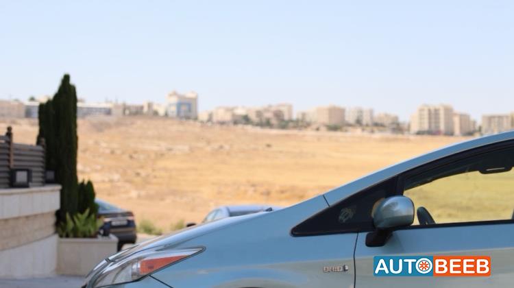 تويوتا بريوس 2015