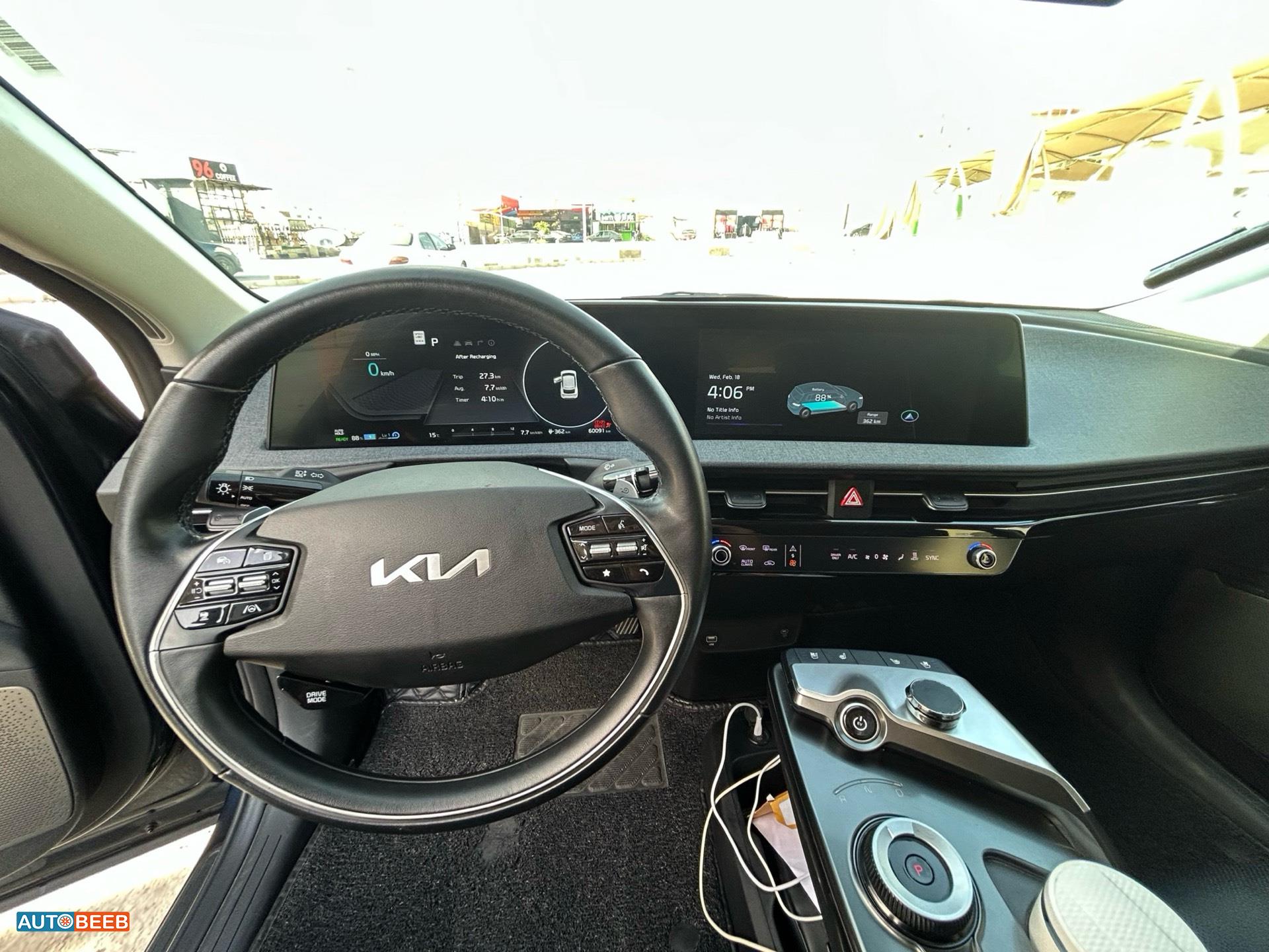كيا EV6 2023