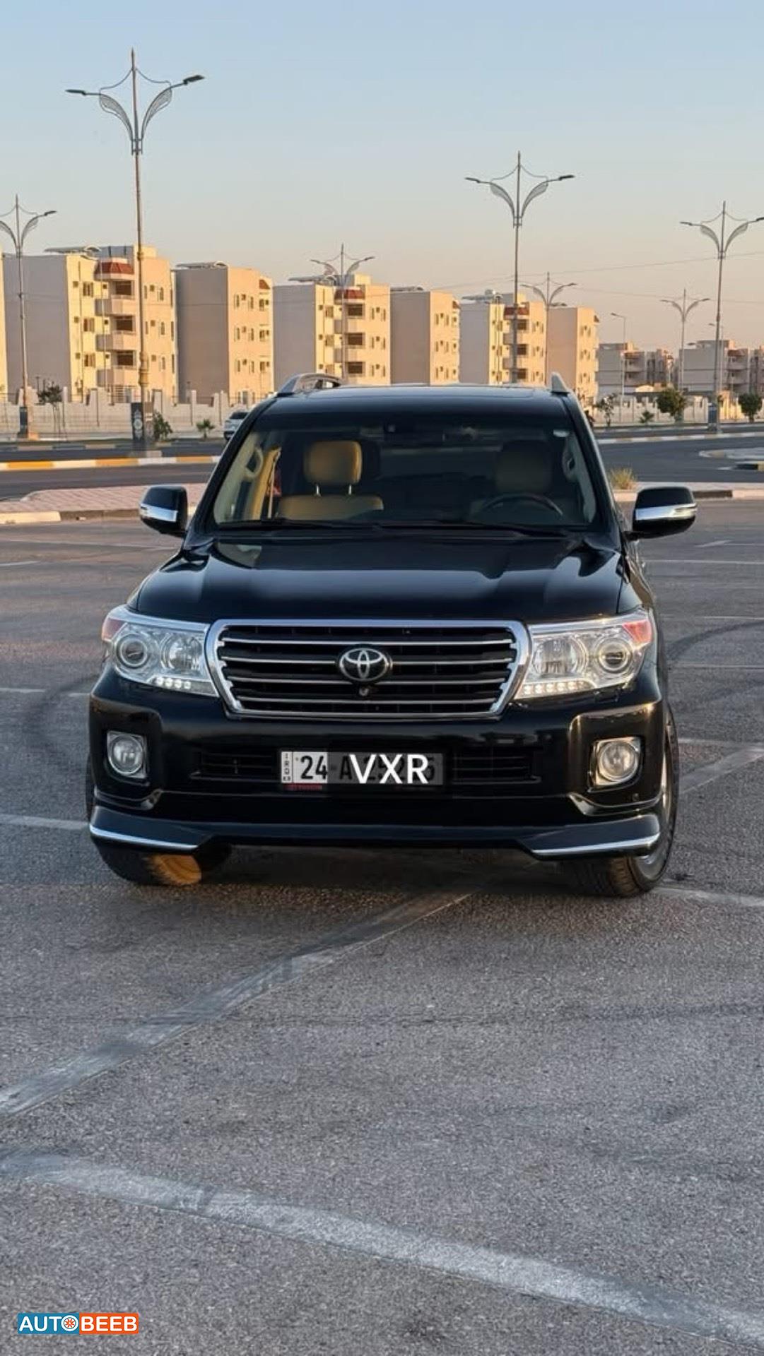 تويوتا لاندكروزر 2015