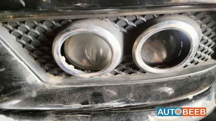 Lights Spotlight Mercedes Benz E200
