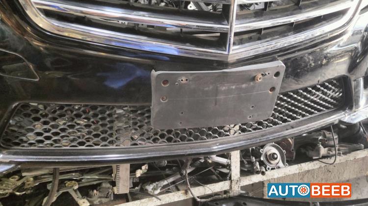 Body  Grilles Mercedes Benz E200