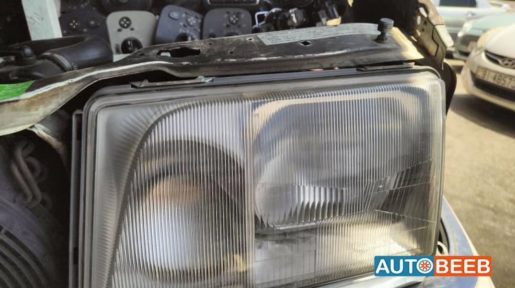 Lights Front light Mercedes Benz E200