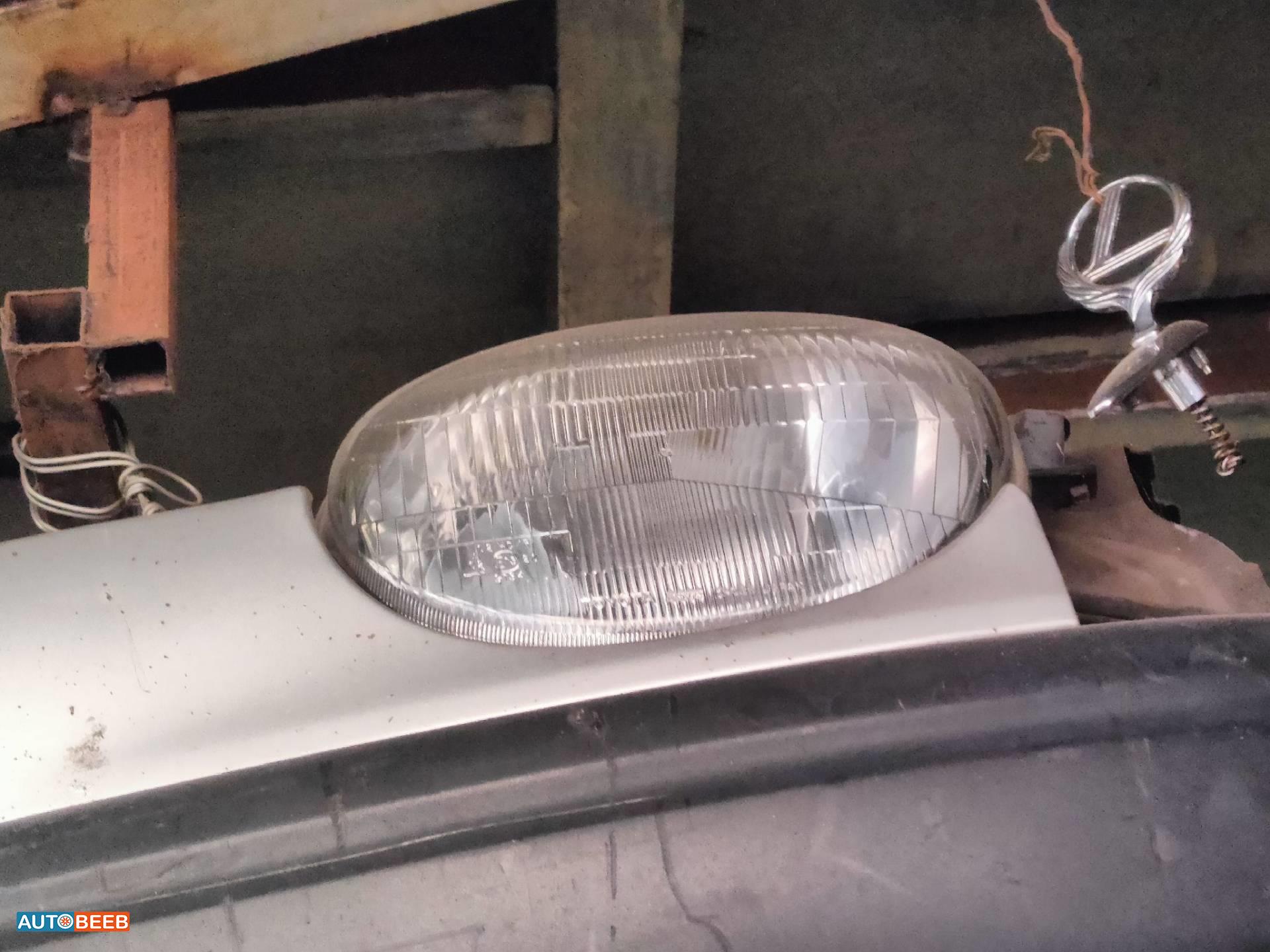 Lights Front light Toyota Corolla