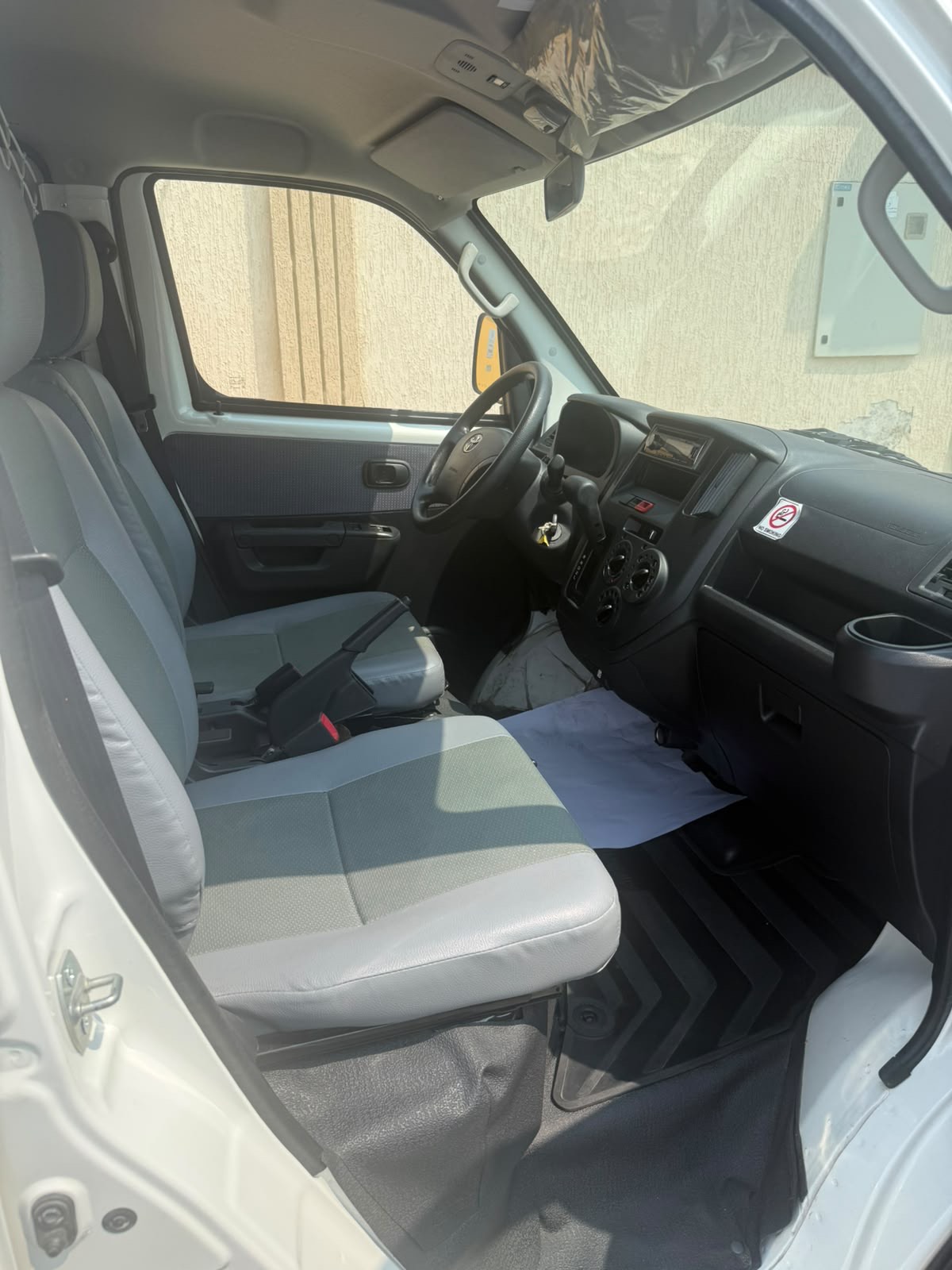 Minivan Toyota 2024