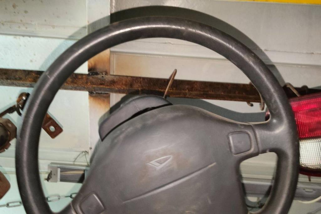 Cabin  Steering Wheel Daihatsu Charade