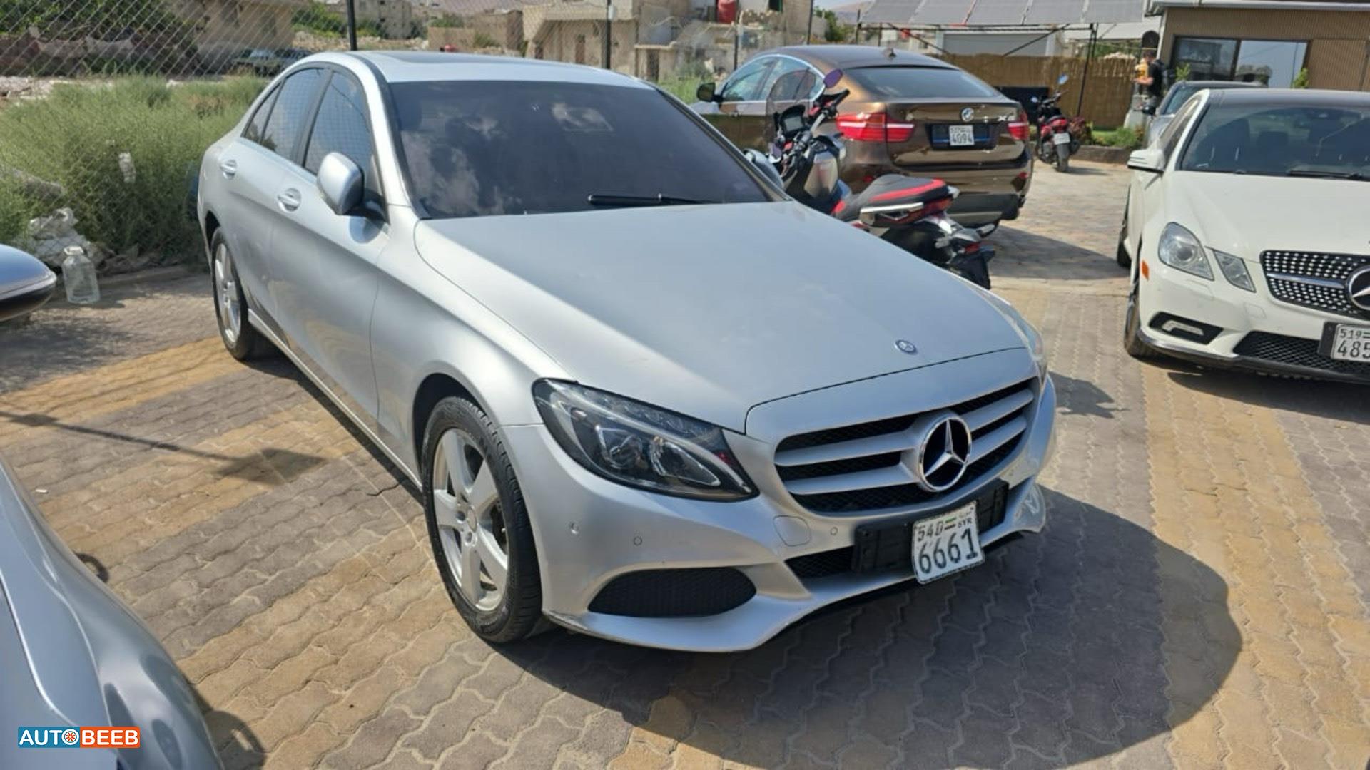 Mercedes Benz C200 2016