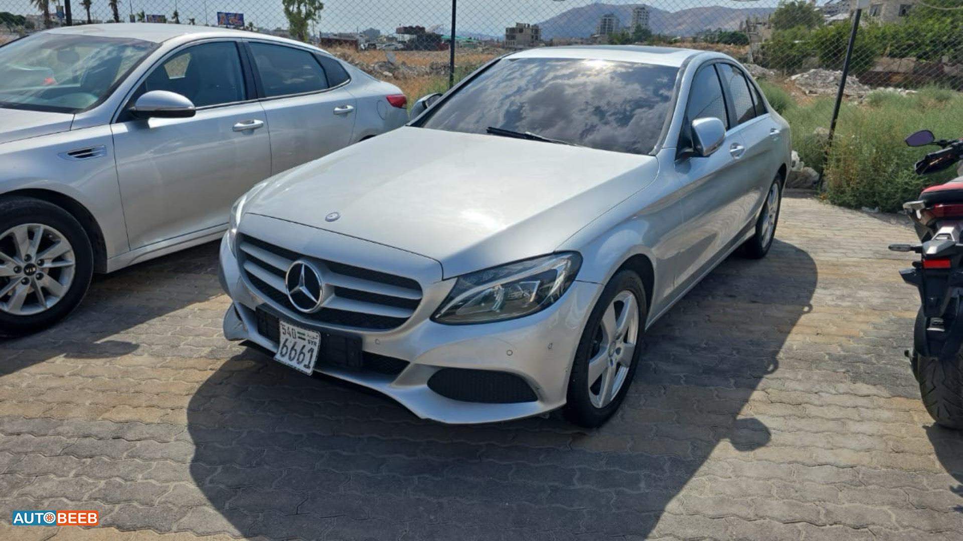 Mercedes Benz C200 2016