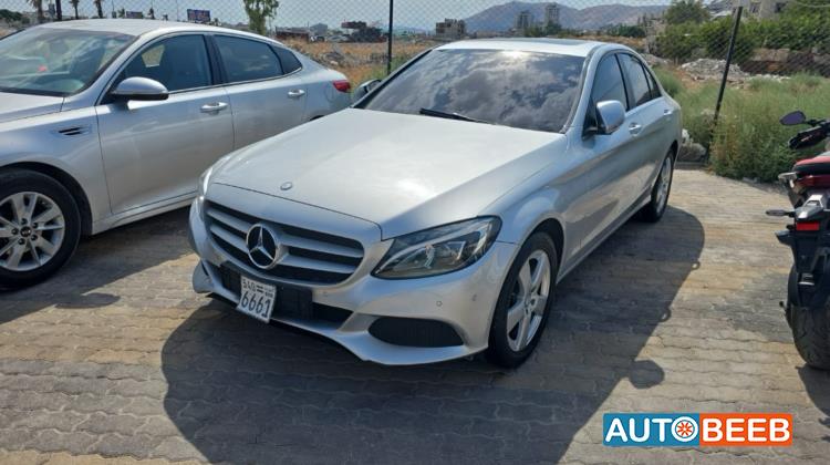 Mercedes Benz C200 2016