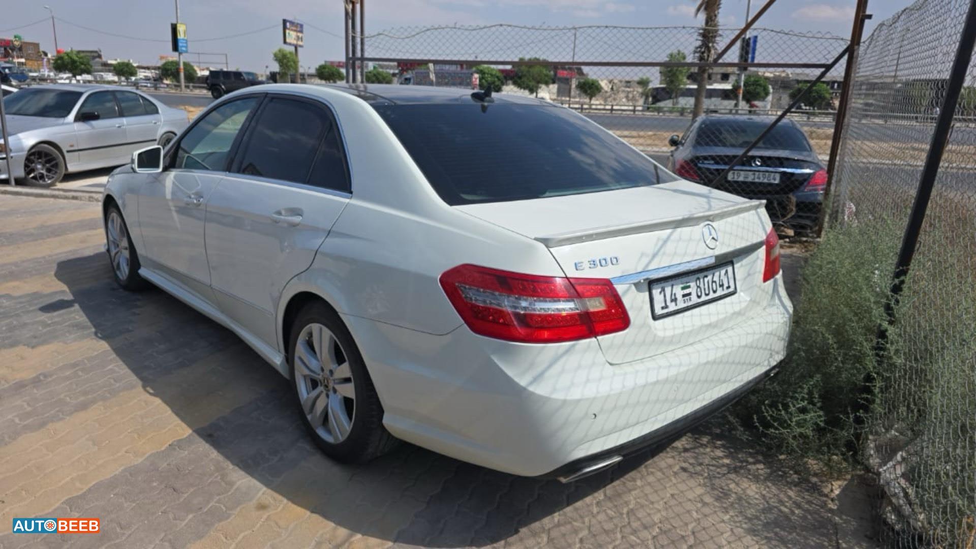 Mercedes Benz E300 2011