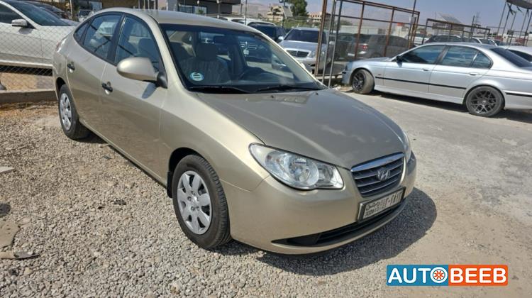 Hyundai Avante 2009