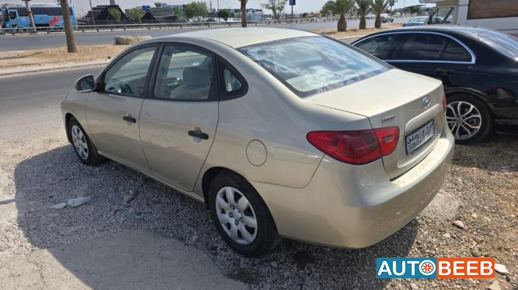 Hyundai Avante 2009