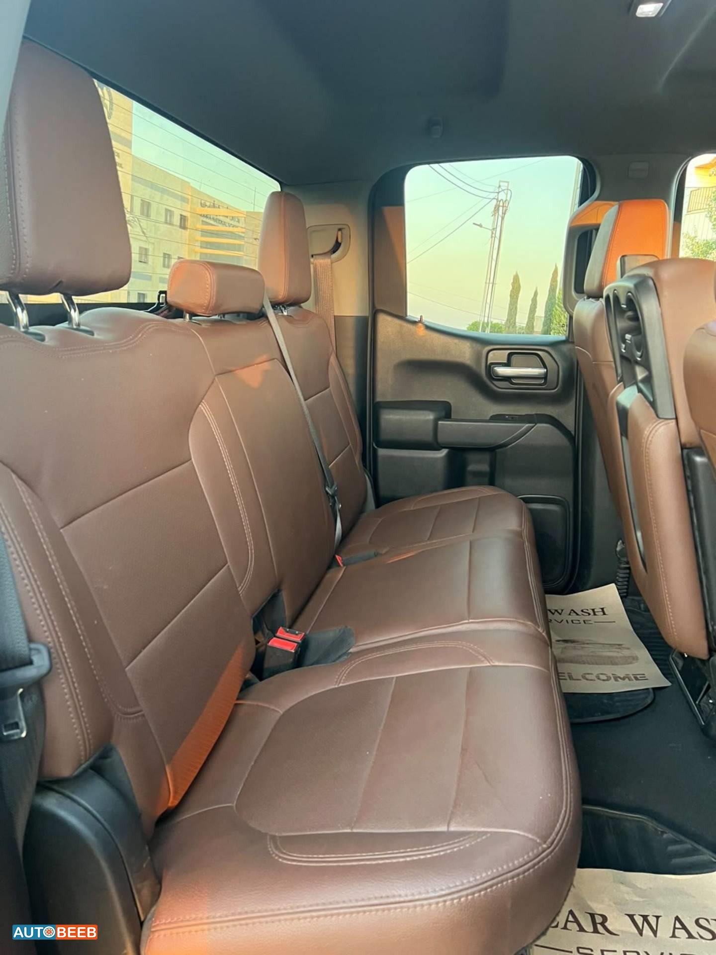 Chevrolet Silverado 2020