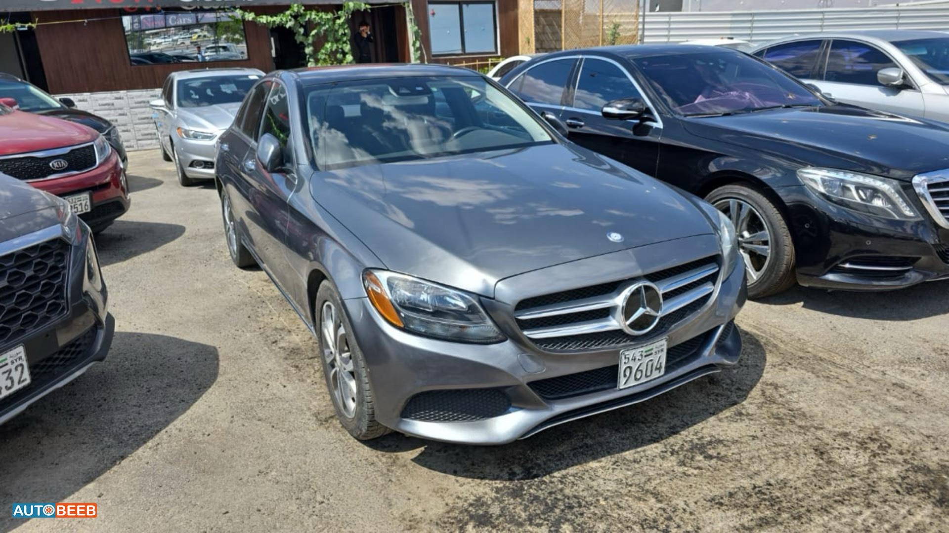 Mercedes Benz C300 2015