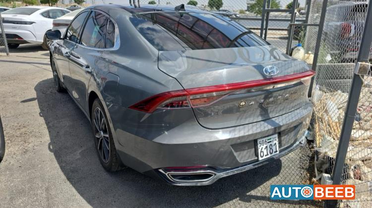 Hyundai Azera 2021