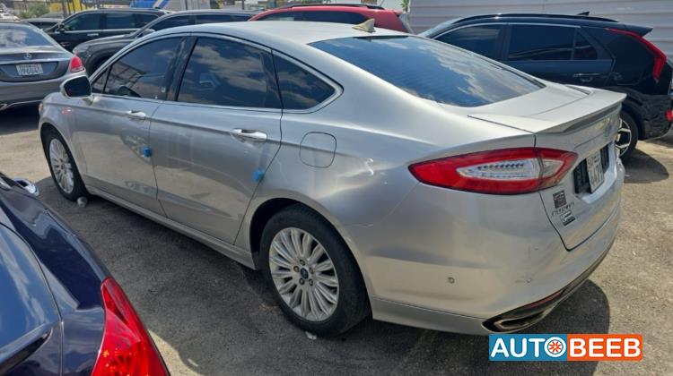 Ford Fusion 2013