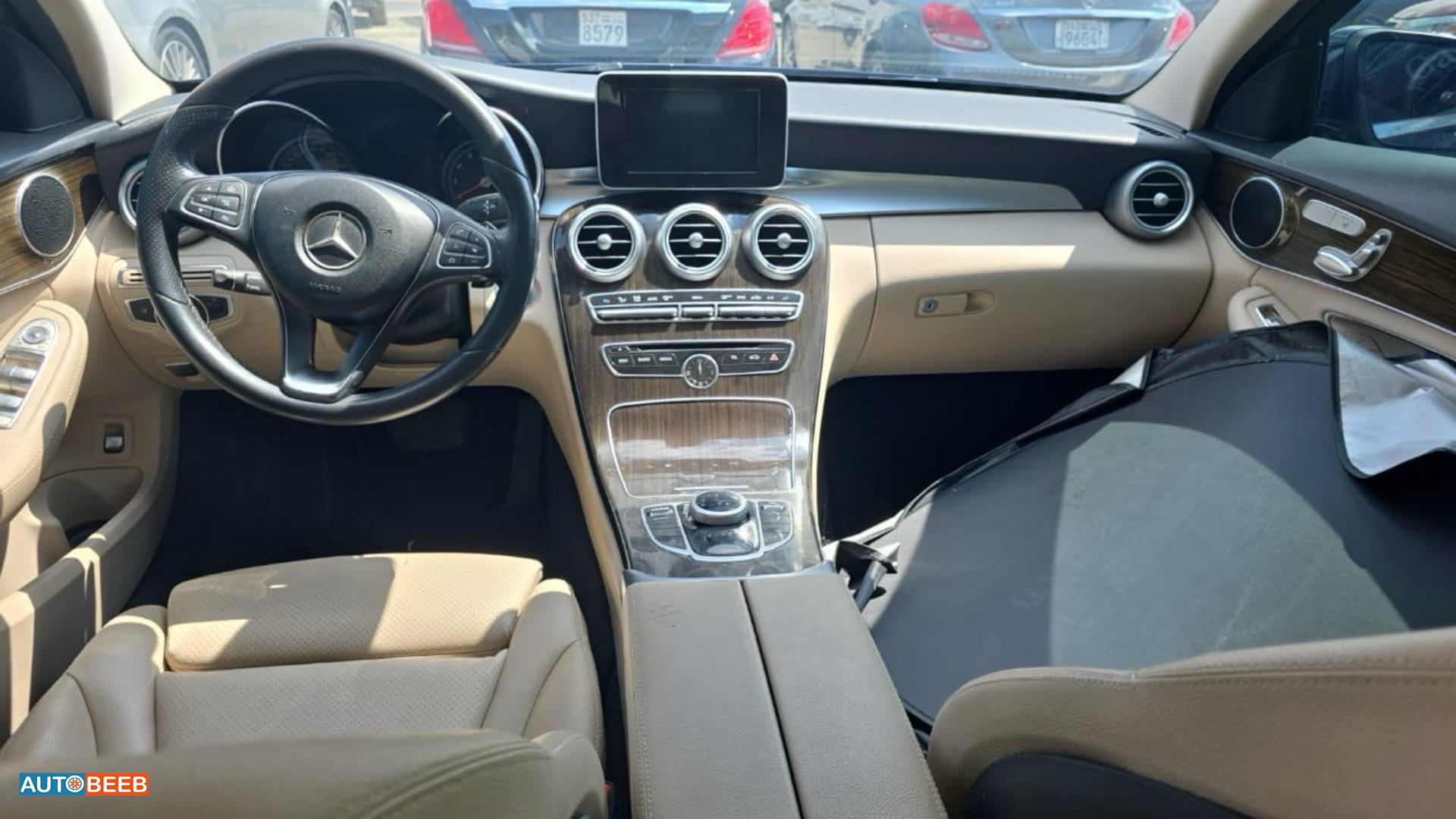 Mercedes Benz C300 2017