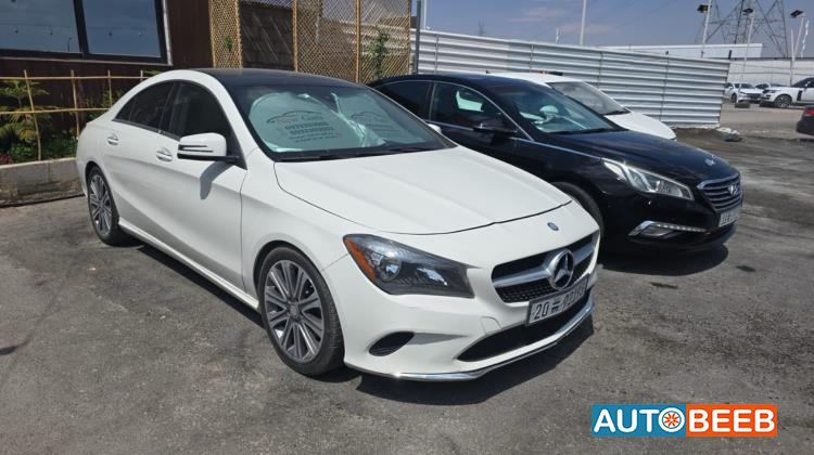 Mercedes Benz CLA250 2014