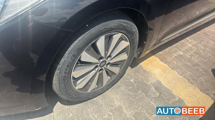 Hyundai Grandeur 2015