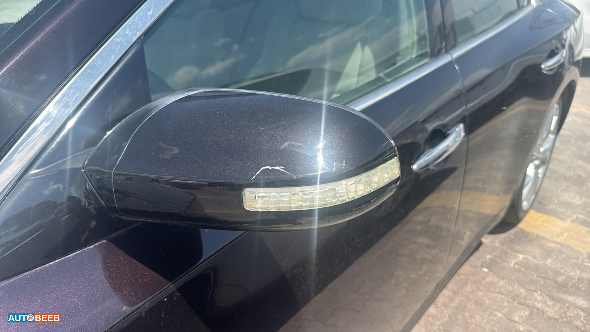 Nissan Maxima 2012