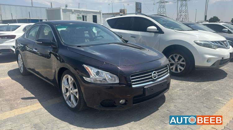 Nissan Maxima 2012
