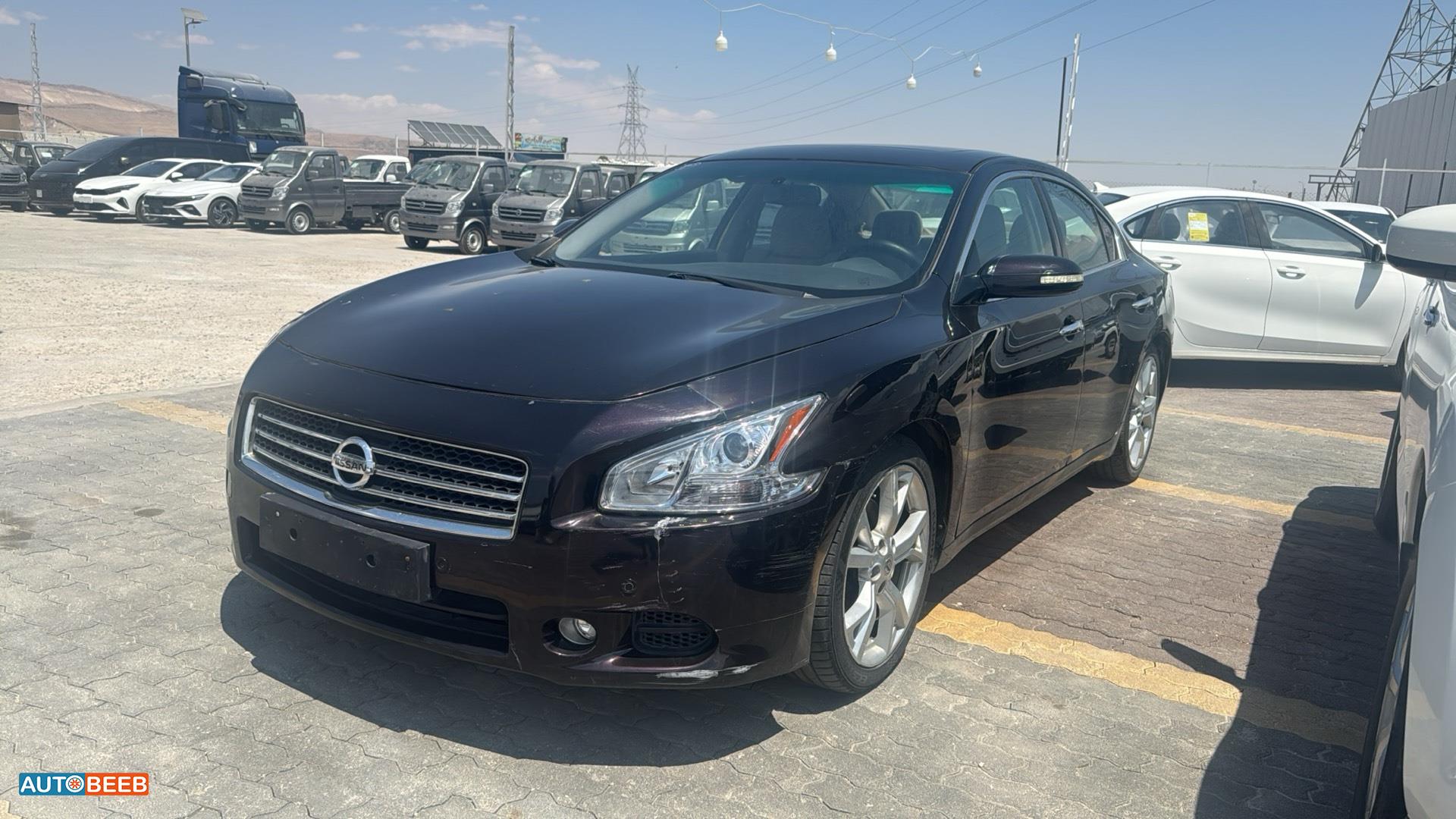 Nissan Maxima 2012